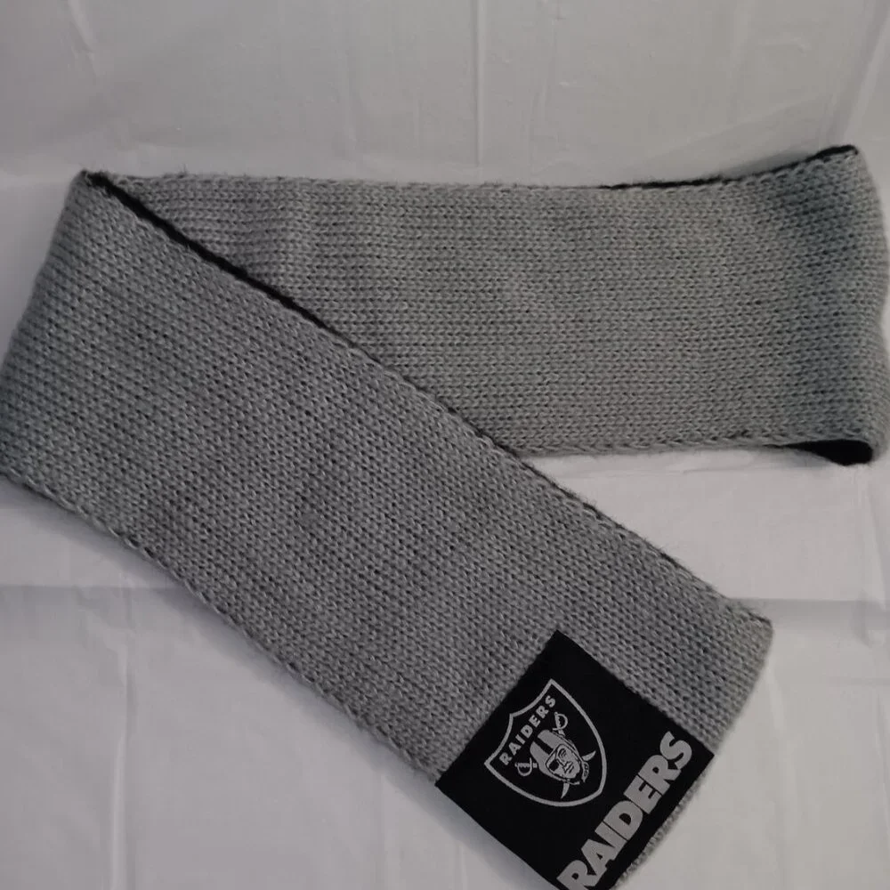 FOREVER COLLECTION RAIDERS FOOTBALL TEAM REVERSIBLE SCARF